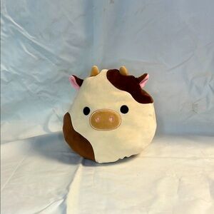 Reversible cow and milk Squishmallow